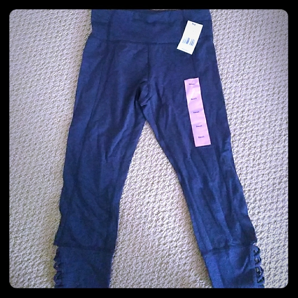 Workout capris
